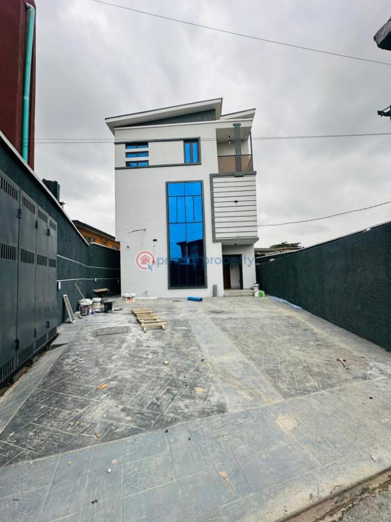 4 bedroom Semi detached Duplex For Sale Gbagada Lagos - 2