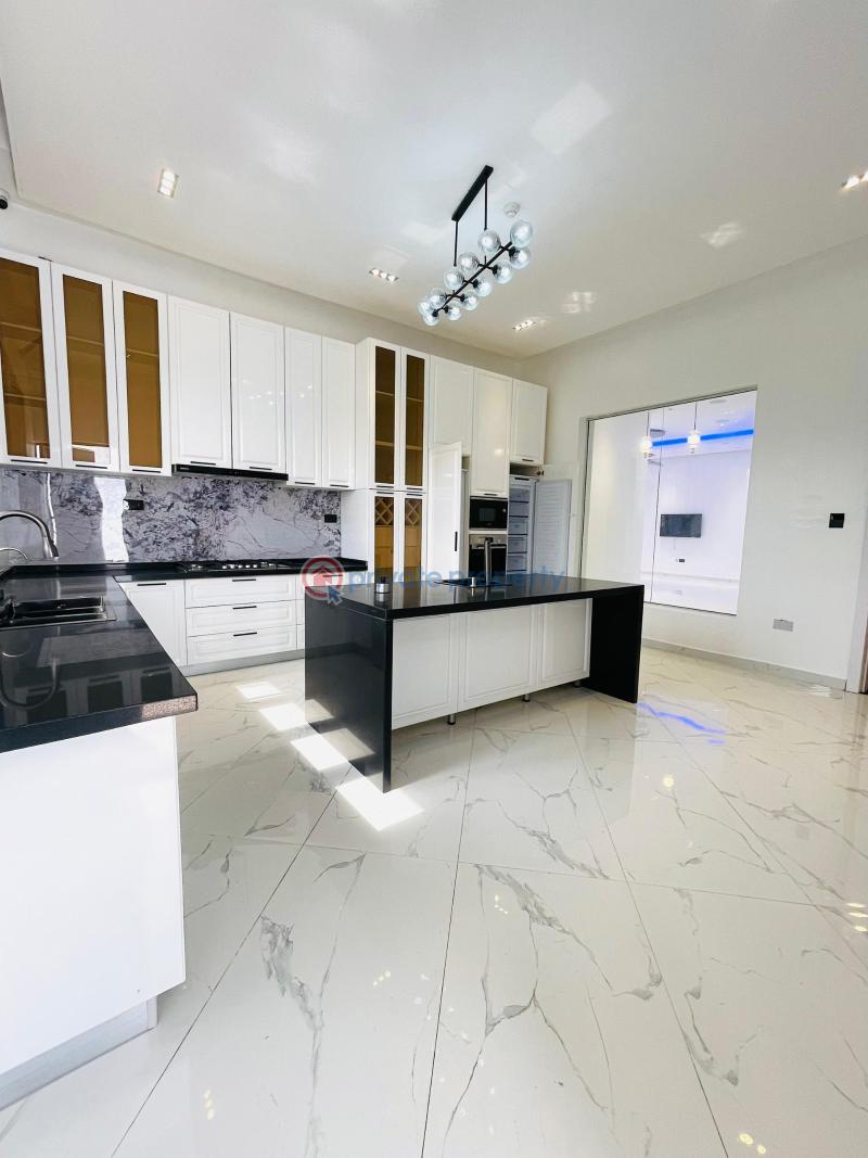 6 bedroom Detached Duplex For Sale Osapa Lekki Lagos - 5