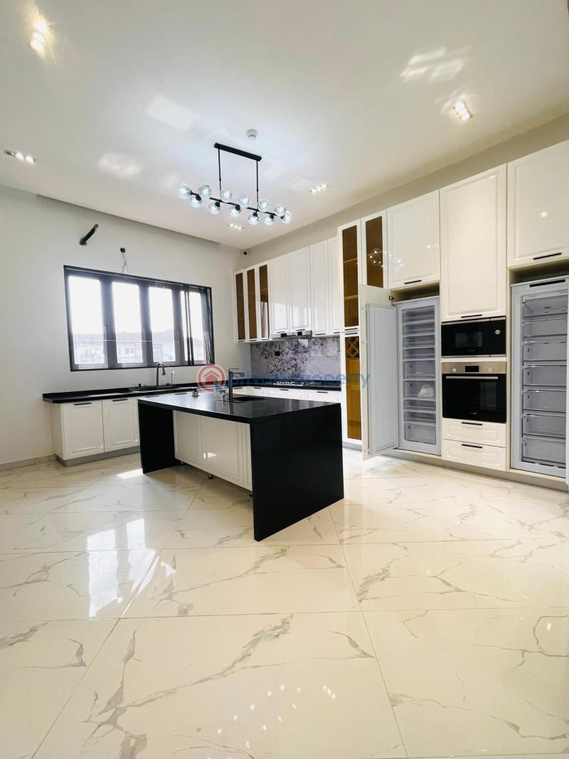 6 bedroom Detached Duplex For Sale Osapa London Lekki Lagos - 7