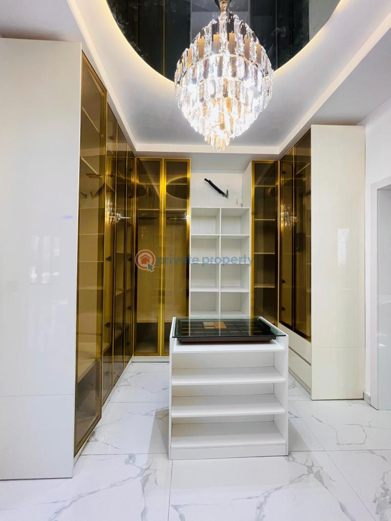 6 bedroom Detached Duplex For Sale Osapa London Lekki Lagos - 8