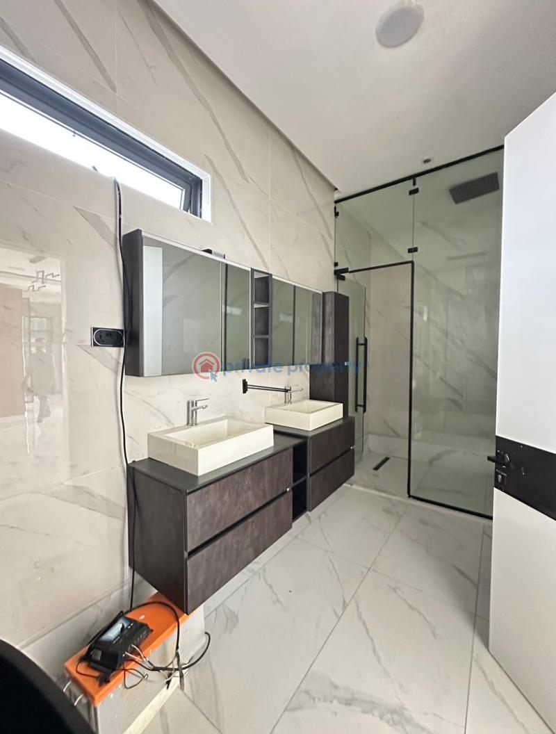 6 bedroom Detached Duplex For Sale Ikota Lekki Lagos - 18