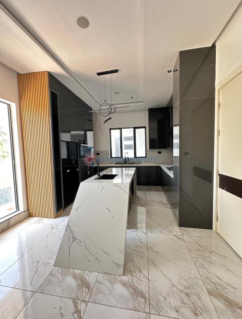 6 bedroom Detached Duplex For Sale Ikota Lekki Lagos - 10