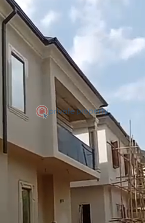 4 bedroom Detached Duplex For Sale Gbagada Medina Aturase Atunrase Medina Gbagada Lagos - 0