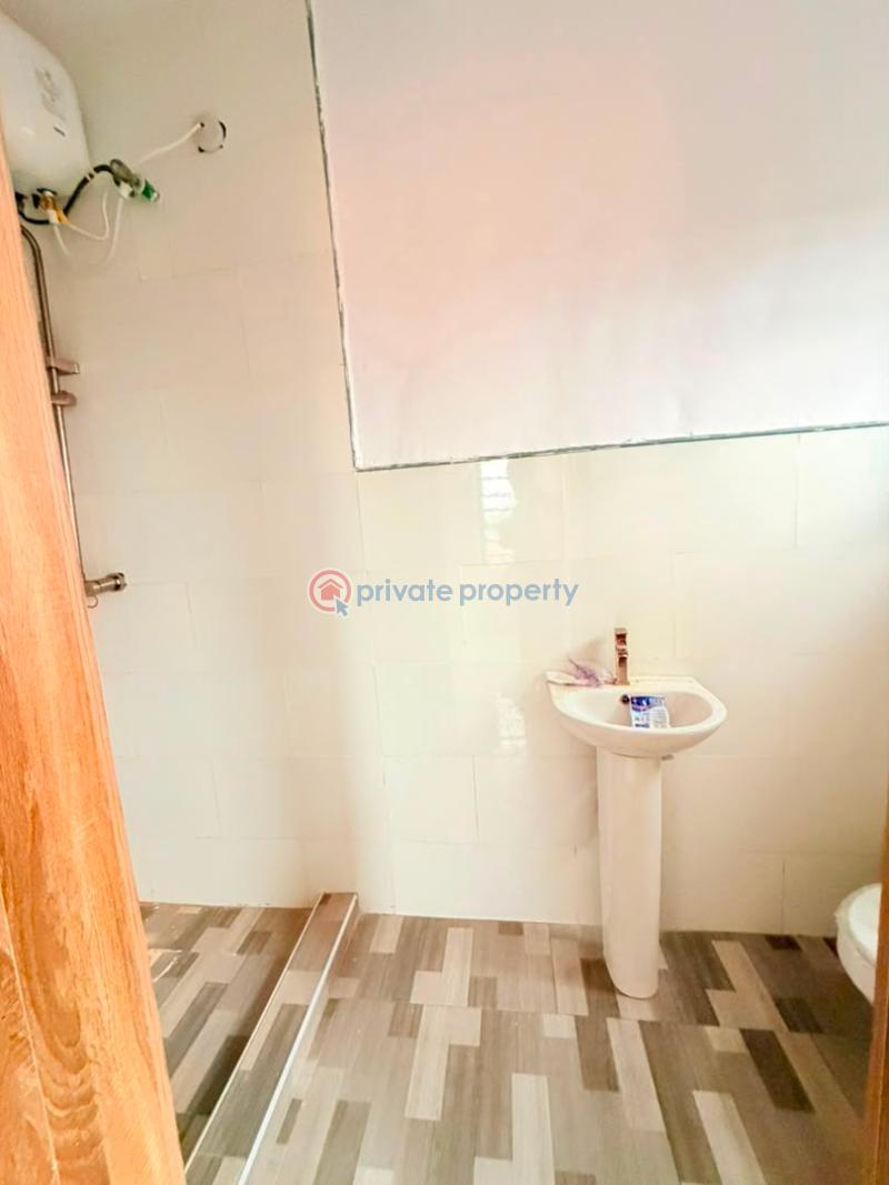 4 bedroom Semi detached Duplex For Sale Anthony Village Maryland Lagos - 9