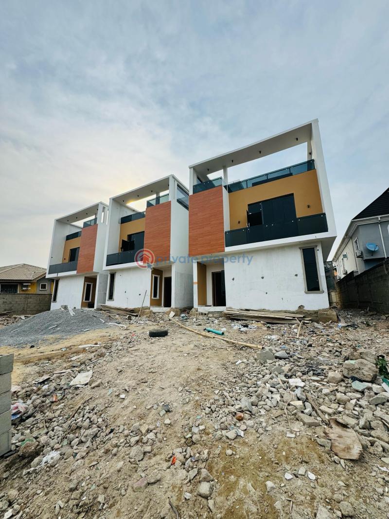 4 bedroom Semi detached Duplex For Sale Gbagada Lagos - 2