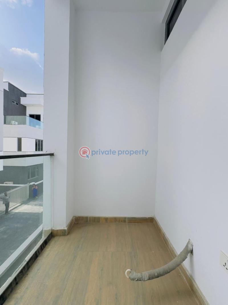 4 bedroom Semi detached Duplex For Sale In An Estate Adeniyi Jones Ikeja Lagos - 2