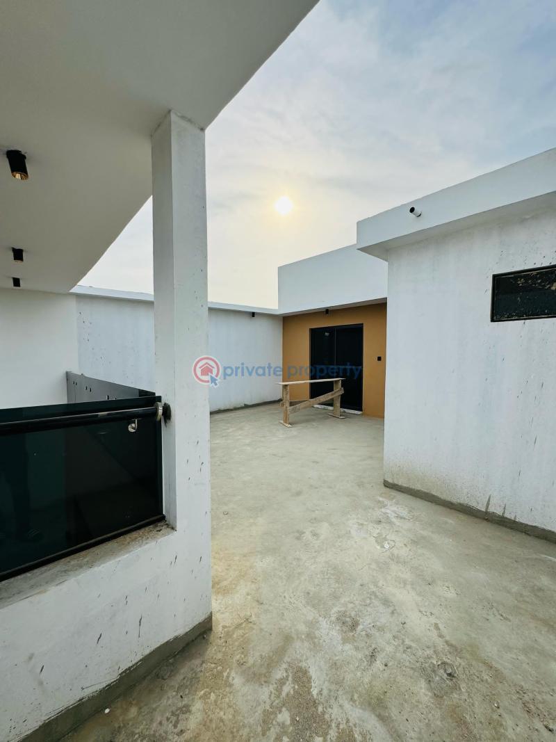 4 bedroom Semi detached Duplex For Sale Gbagada Lagos - 10