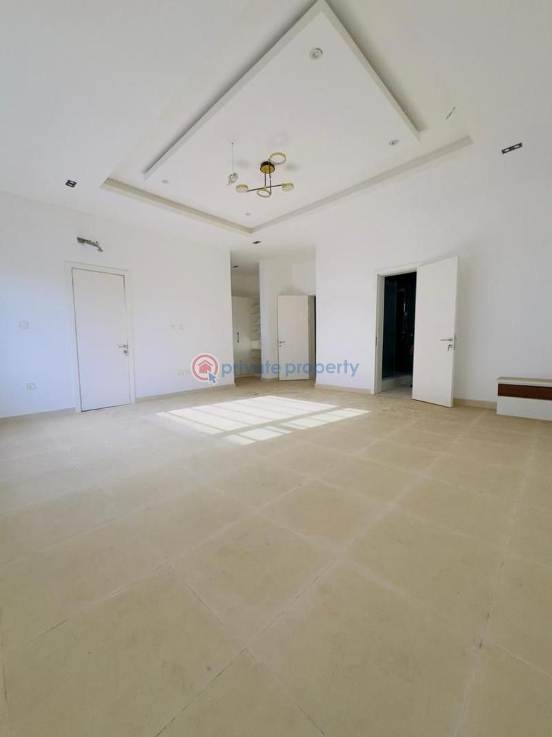 4 bedroom Semi detached Duplex For Sale In An Estate Adeniyi Jones Ikeja Lagos - 5