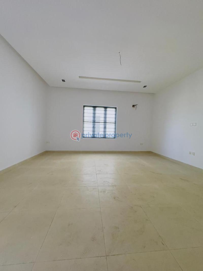 4 bedroom Semi detached Duplex For Sale In An Estate Adeniyi Jones Ikeja Lagos - 3