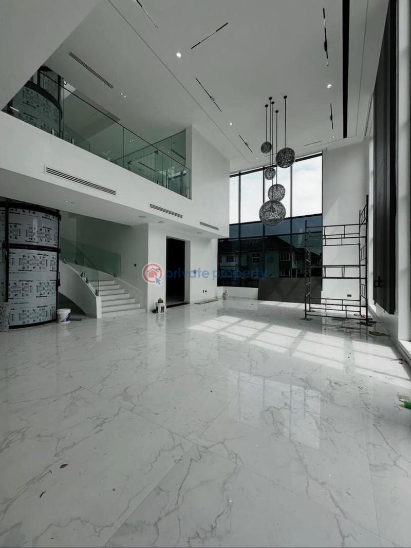 Magnificently built 5 bedroom detached duplex - 5 5 bedroom Detached Duplex For Sale Osapa Lekki Lagos - 5