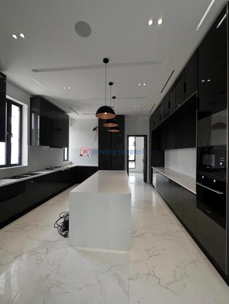 Magnificently built 5 bedroom detached duplex - 3 5 bedroom Detached Duplex For Sale Osapa Lekki Lagos - 3