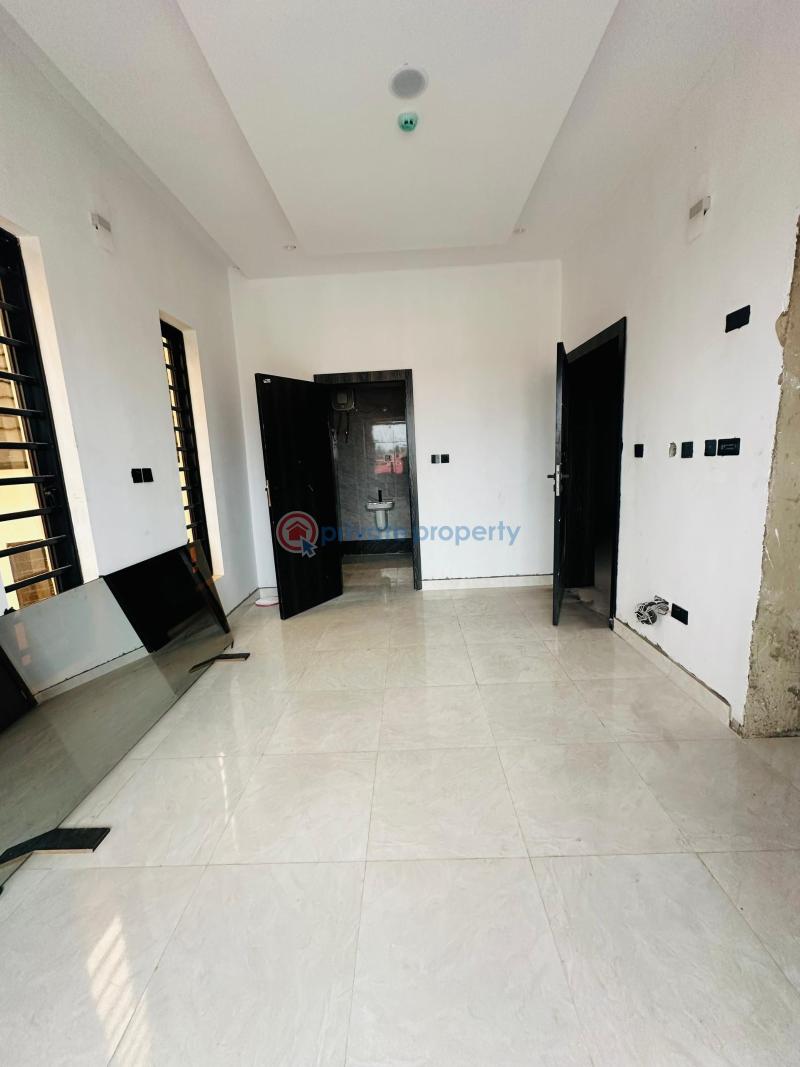 5 bedroom Detached Duplex For Sale Magodo GRA Phase 2 Kosofe/Ikosi Lagos - 2