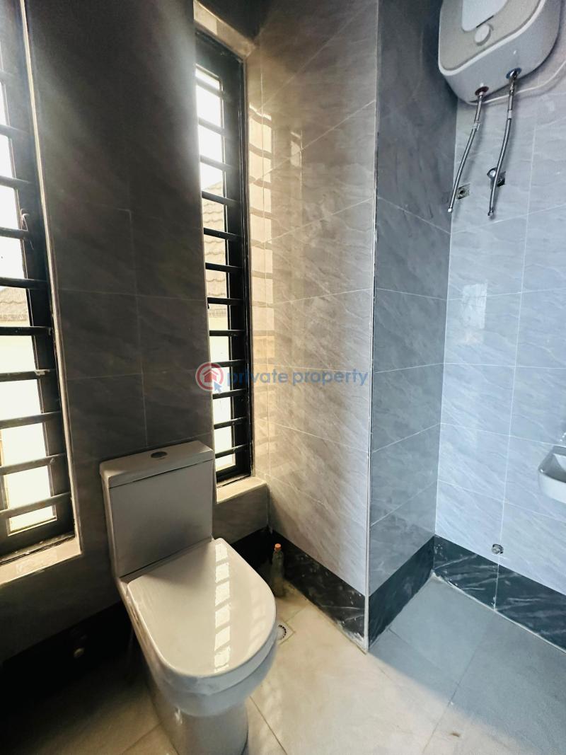 5 bedroom Detached Duplex For Sale Magodo GRA Phase 2 Kosofe/Ikosi Lagos - 5