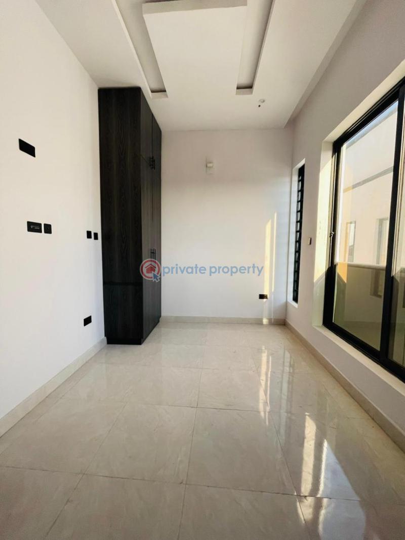 5 bedroom Detached Duplex For Sale Magodo GRA Phase 2 Kosofe/Ikosi Lagos - 0