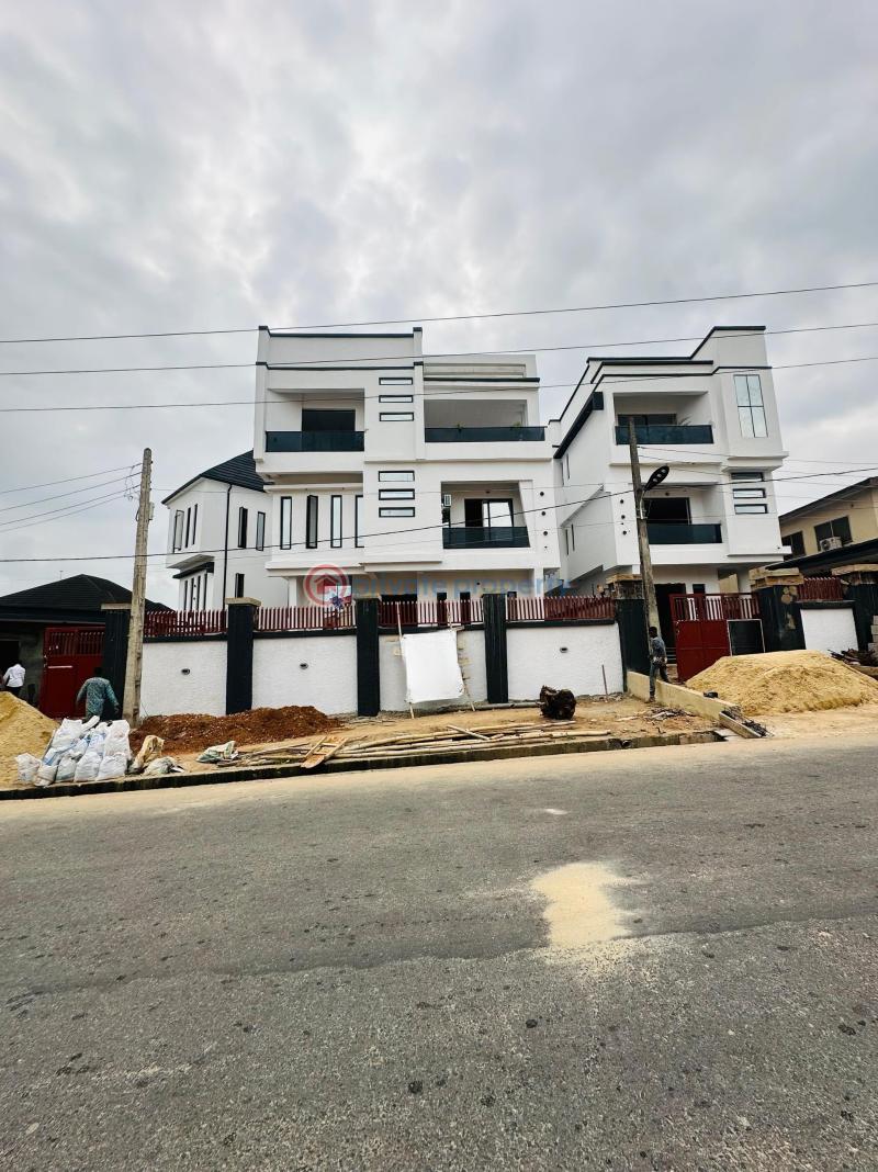 5 bedroom Detached Duplex For Sale Magodo GRA Phase 2 Kosofe/Ikosi Lagos - 1