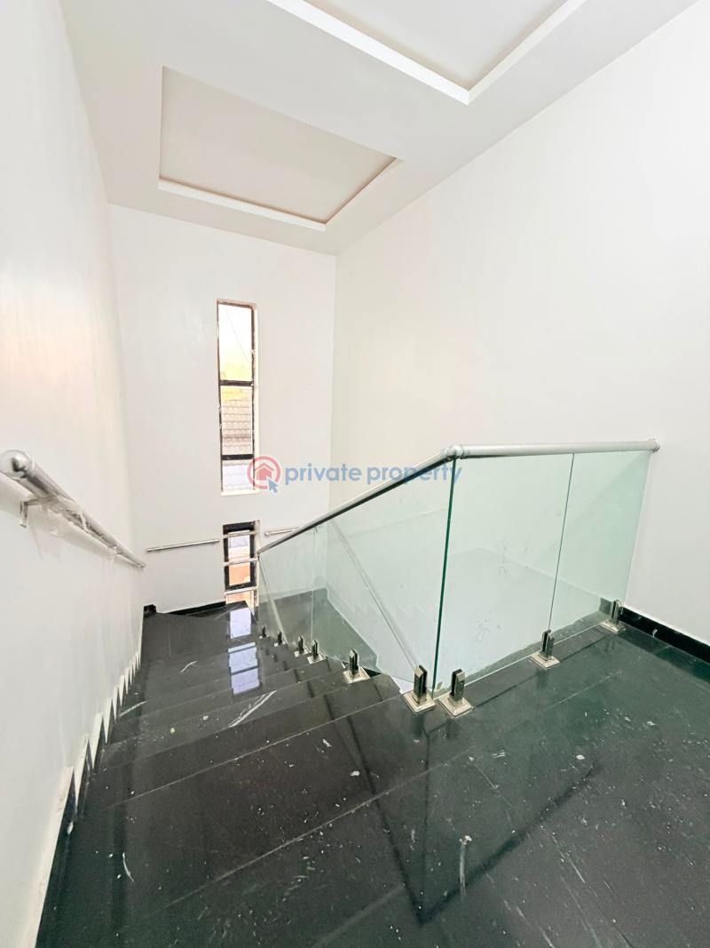 5 bedroom Detached Duplex For Sale Magodo GRA Phase 2 Kosofe/Ikosi Lagos - 7