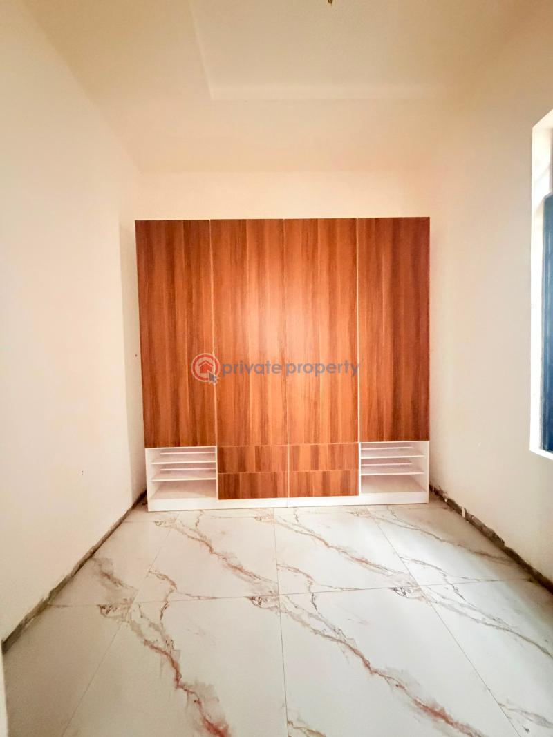5 bedroom Detached Duplex For Sale Magodo GRA Phase 2 Kosofe/Ikosi Lagos - 10