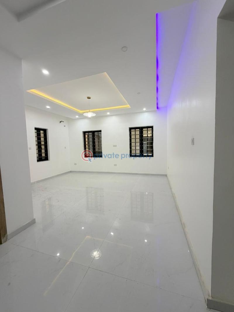 5 bedroom Detached Duplex For Sale Magodo GRA Phase 2 Kosofe/Ikosi Lagos - 2