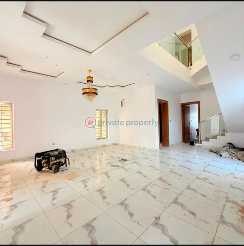 5 bedroom Detached Duplex For Sale Magodo Phase 2 Berger Ojodu Lagos - 2