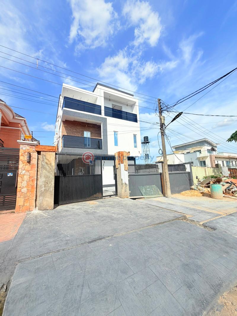 5 bedroom Detached Duplex For Sale Magodo GRA Phase 1 Ojodu Lagos - 0