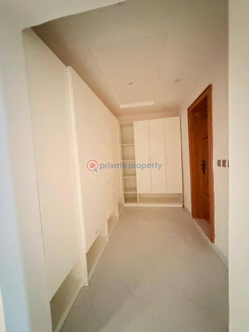5 bedroom Detached Duplex For Sale Magodo GRA Phase 2 Kosofe/Ikosi Lagos - 3