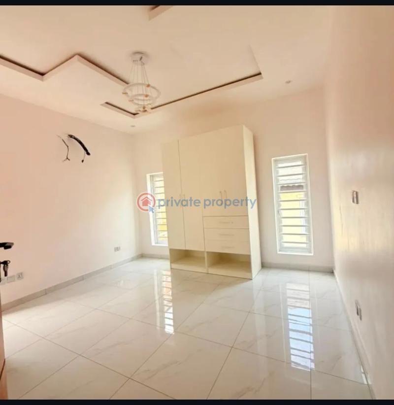 5 bedroom Detached Duplex For Sale Magodo Phase 2 Berger Ojodu Lagos - 7