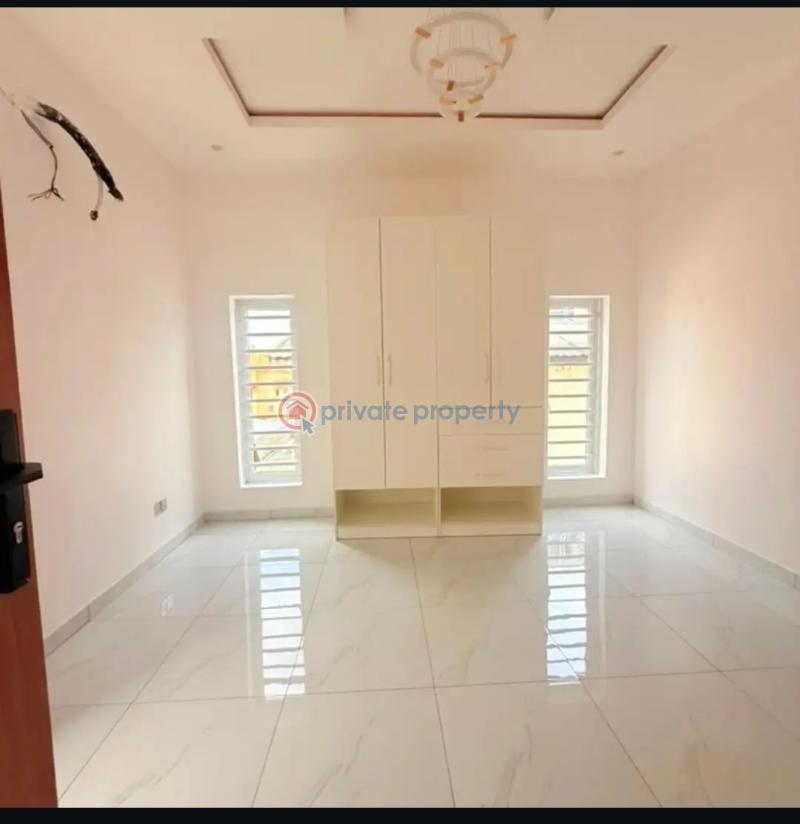5 bedroom Detached Duplex For Sale Magodo Phase 2 Berger Ojodu Lagos - 5