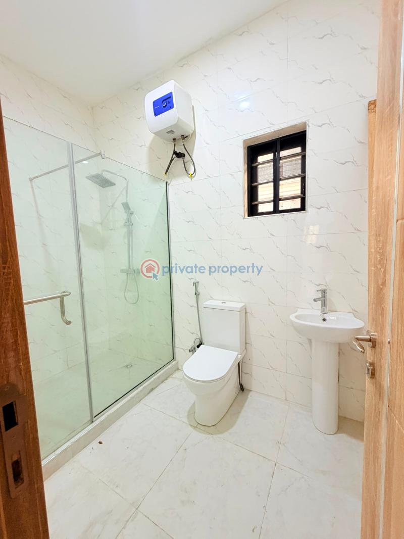 5 bedroom Detached Duplex For Sale Magodo GRA Phase 2 Kosofe/Ikosi Lagos - 3