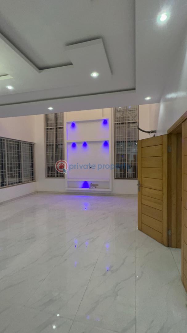 5 bedroom Detached Duplex For Sale Omole Phase 1 Ojodu Lagos - 1