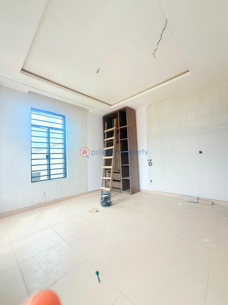 5 bedroom Detached Duplex For Sale Magodo GRA Phase 2 Kosofe/Ikosi Lagos - 1