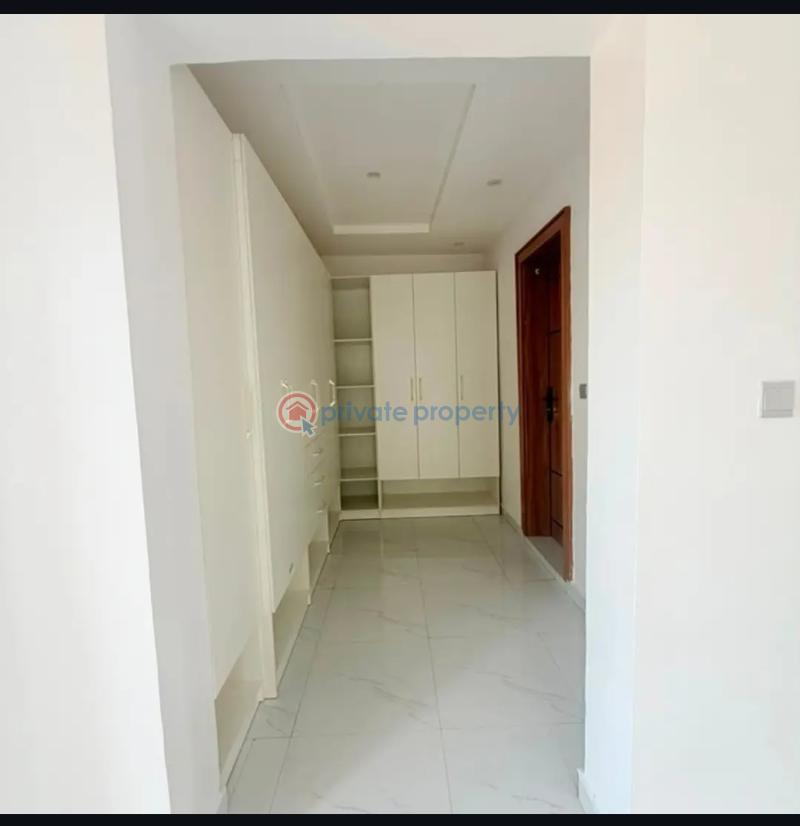 5 bedroom Detached Duplex For Sale Magodo Phase 2 Berger Ojodu Lagos - 4