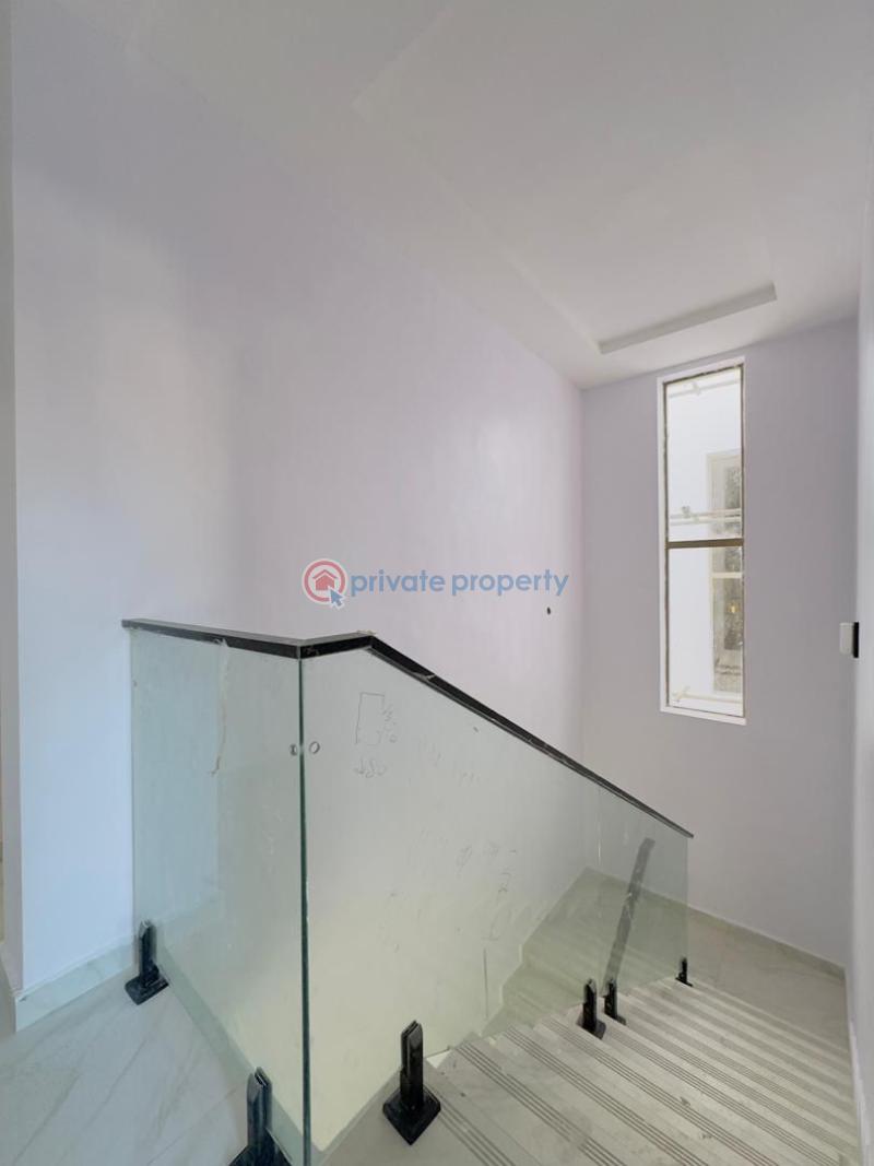 5 bedroom Detached Duplex For Sale Magodo GRA Phase 2 Kosofe/Ikosi Lagos - 13