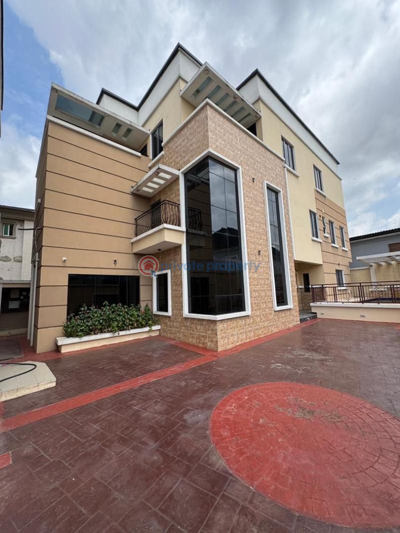 5 bedroom Detached Duplex For Sale Omole Phase 1 Ojodu Lagos - 1