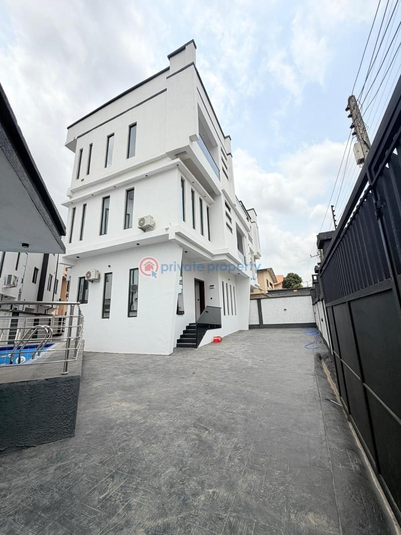 5 bedroom Detached Duplex For Sale Magodo GRA Phase 2 Kosofe/Ikosi Lagos - 1