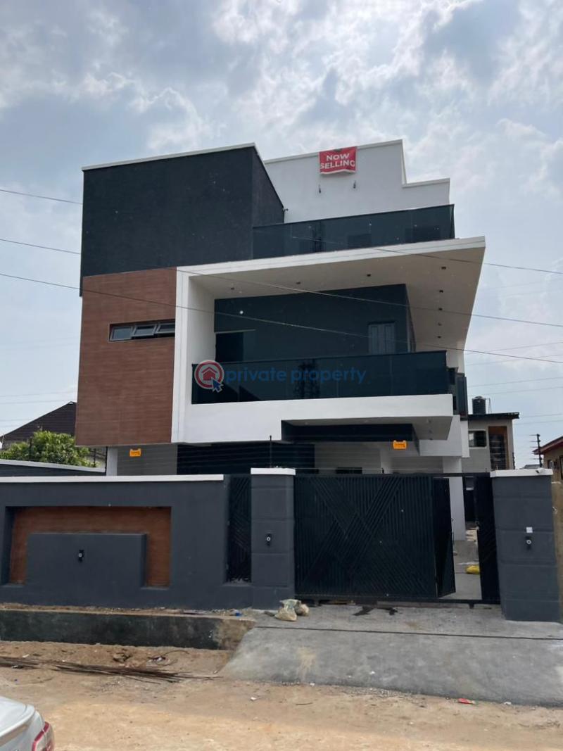 5 bedroom Detached Duplex For Sale Magodo GRA Phase 1 Ojodu Lagos