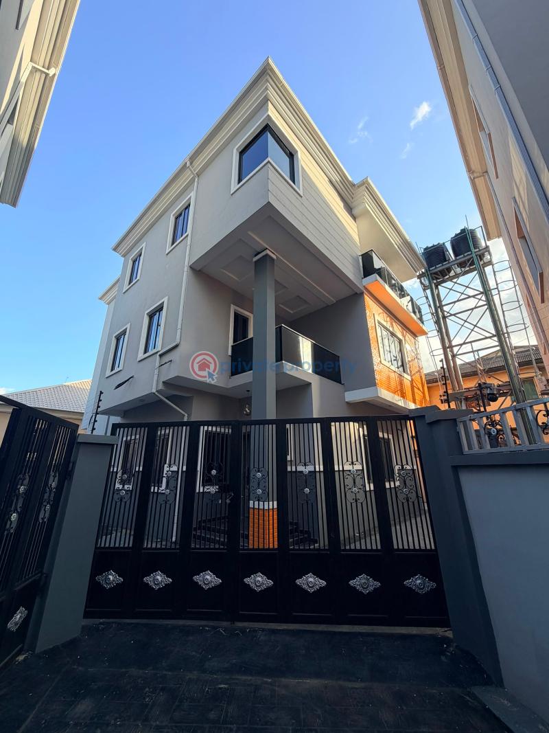 5 bedroom Detached Duplex For Sale Magodo GRA Phase 2 Kosofe/Ikosi Lagos - 0