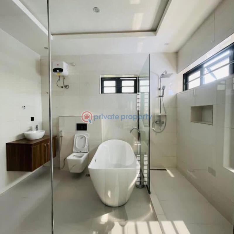 5 bedroom Detached Duplex For Sale Magodo Gra Phase 1 Ojodu Lagos - 4