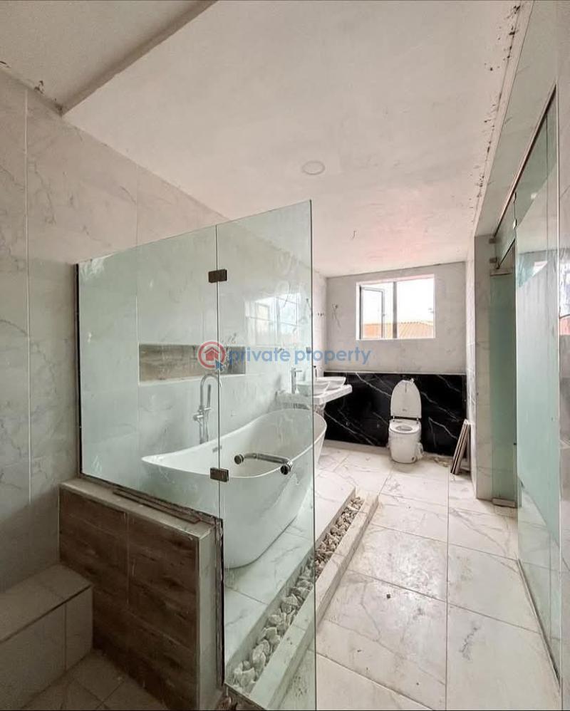 5 bedroom Detached Duplex For Sale Omole Phase 1 Ikeja Lagos - 15