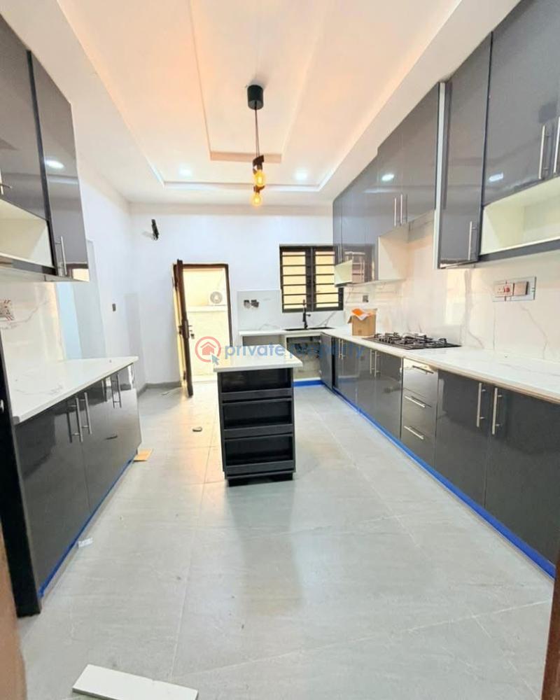 5 bedroom Detached Duplex For Sale Magodo GRA Phase 2 Kosofe/Ikosi Lagos - 11