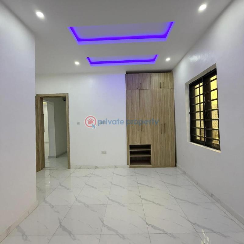 5 bedroom Detached Duplex For Sale Magodo GRA Phase 2 Kosofe/Ikosi Lagos - 2