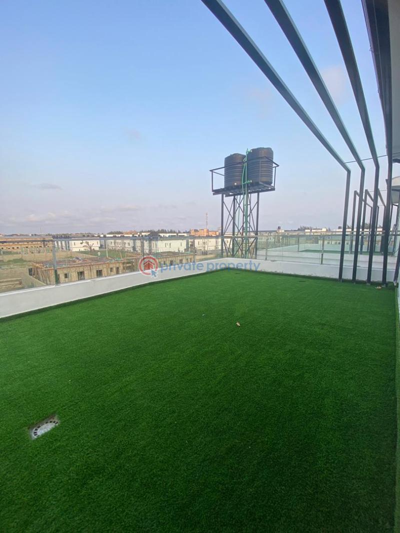 5 bedroom Detached Duplex For Sale Ikota Lekki Lagos - 1