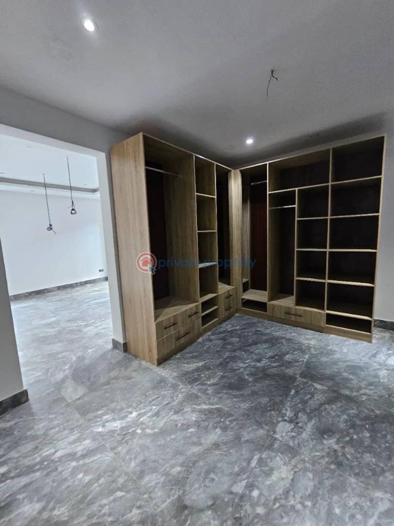 6 bedroom Detached Duplex For Sale Ikeja GRA Lagos - 13