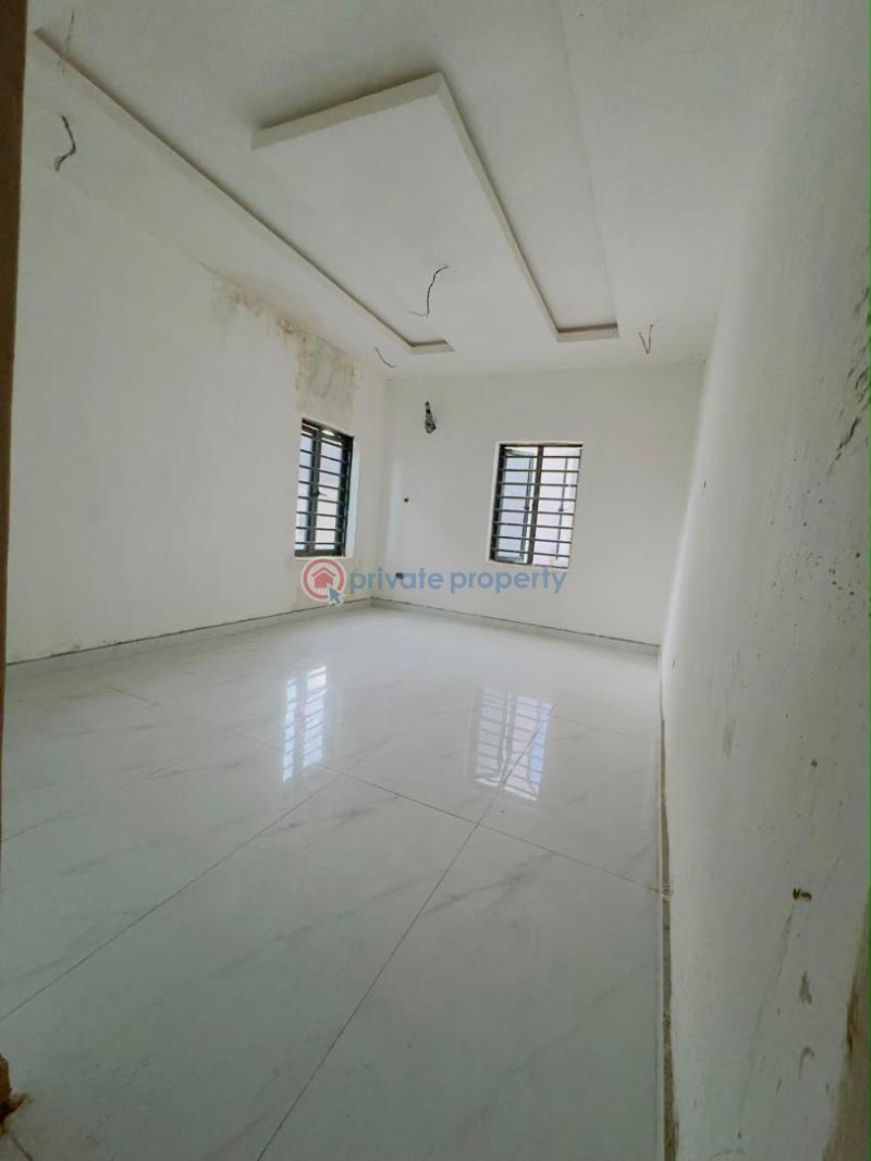 6 bedroom Detached Duplex For Sale Magodo GRA Phase 2 Kosofe/Ikosi Lagos - 1