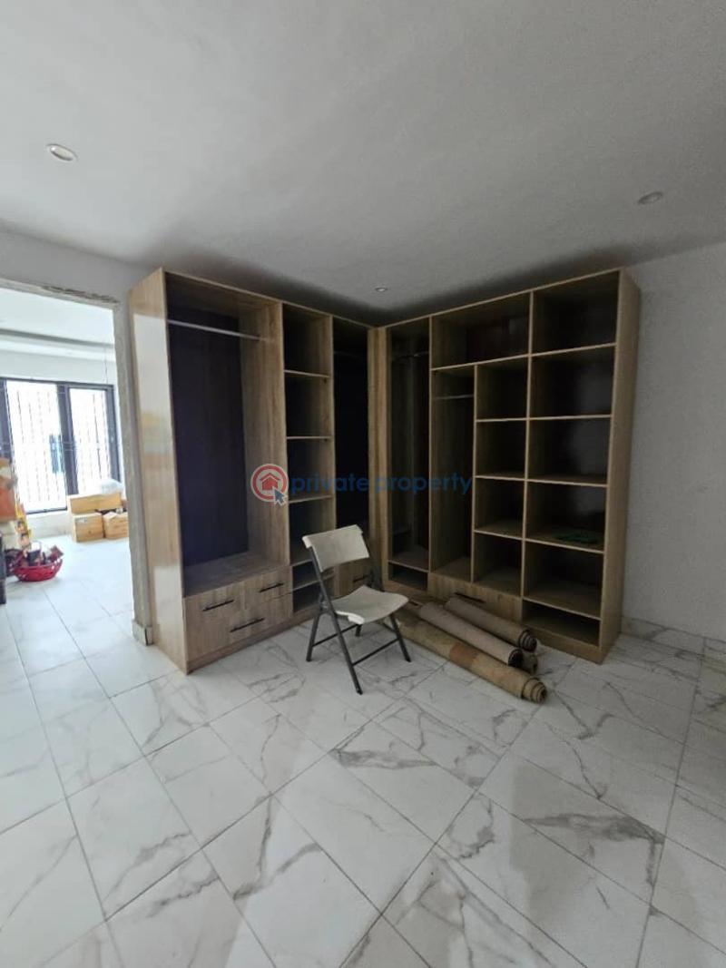 6 bedroom Detached Duplex For Sale Ikeja GRA Lagos - 5