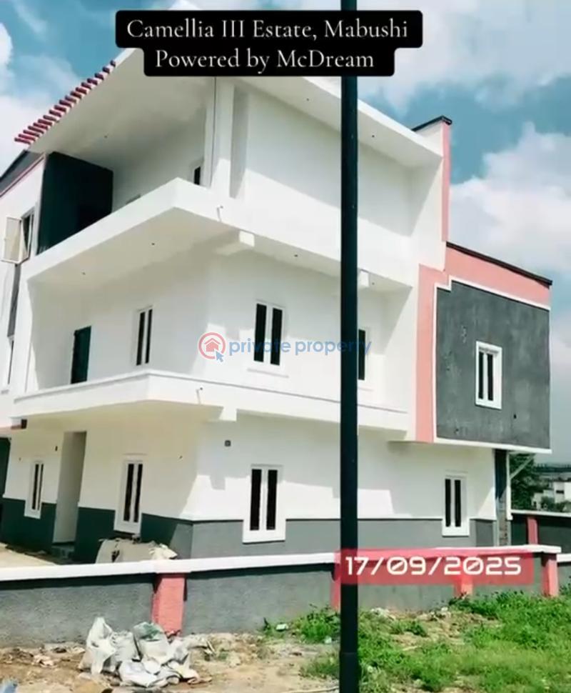 4 bedroom Detached Duplex For Sale Behind New Bus Terminal, Mabuchi Abuja Phase 2  - 2