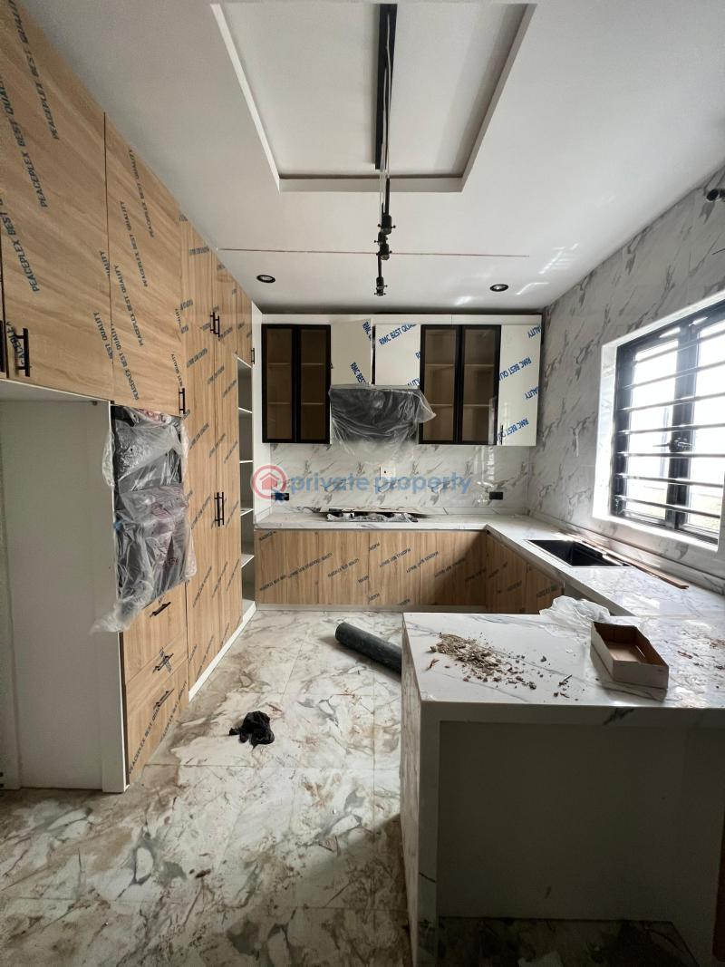 4 bedroom Semi detached Duplex For Sale Idado, Idado Lekki Lagos - 2