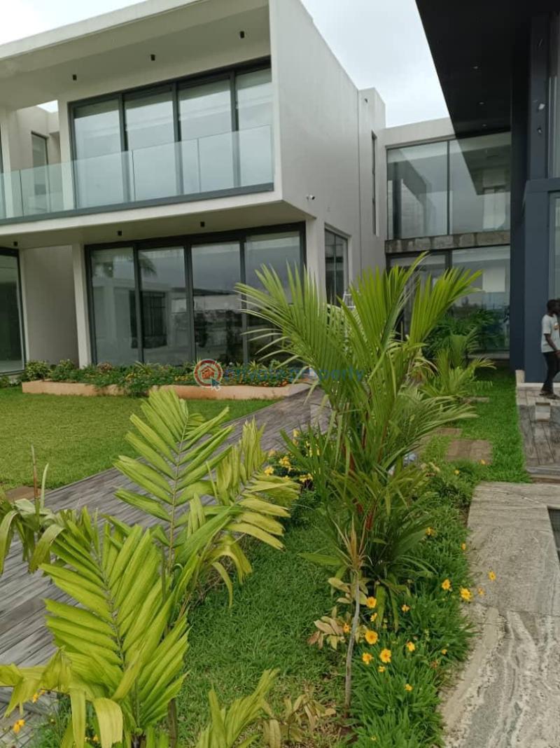 6 bedroom Duplex For Sale Waterfront Banana Island Ikoyi Lagos - 0
