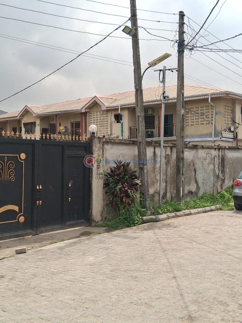 10 bedroom House For Sale Off Cele Bus Stop Okota Isolo Lagos - 0