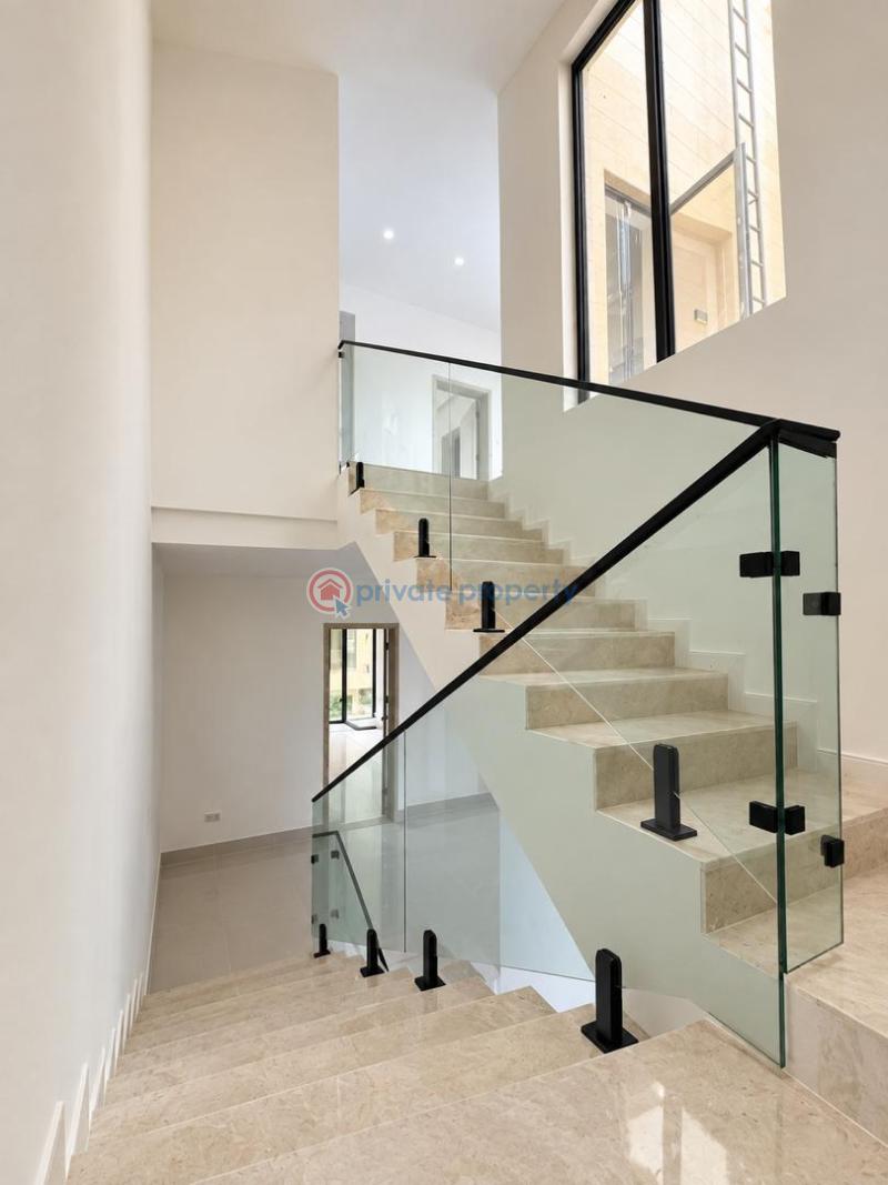 4 bedroom Terraced Duplex For Sale . Old Ikoyi Lagos - 3