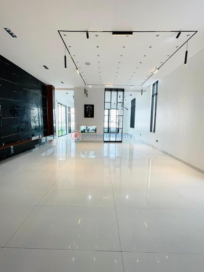 6 bedroom Detached Duplex For Sale Chevron Drive Lekki Lagos - 2